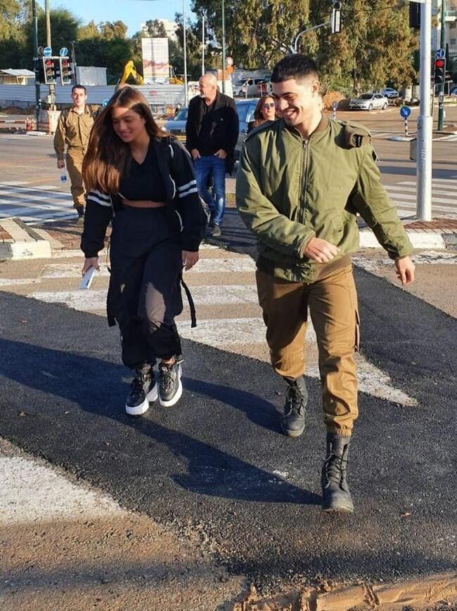 גיוס קל! נועה קירל ויהונתן מרגי