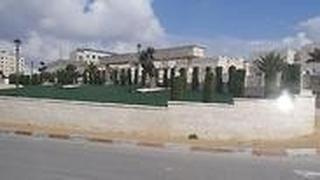כתבנו איתמר אייכנר בסיור ברמאללה בהשתתפות דוברו של אבו מאזן