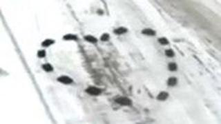 רוסיה חייל הצעת נישואים טנקים לב