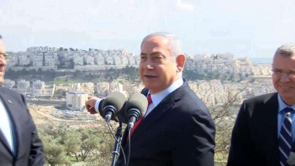 Prime Minister Benjamin Netanyahu at Har Homa בנימין נתניהו בסיור בהר חומה, מבטיח בנייה של אלפי יחידות דיור חדשות