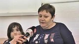 אלאונורה מנג'וביאן זואי מנג'וביאן
