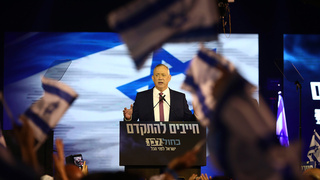בני גנץ