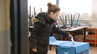 תור מחוץ לקלפי בראש העין