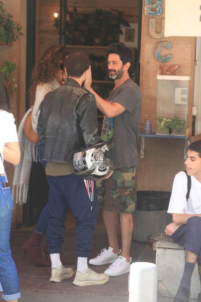 עוד ליטוף אחד ודי
