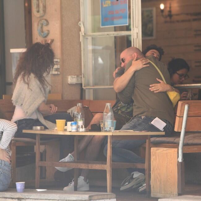 תביא חיבוק! לוי ודורון מדלי