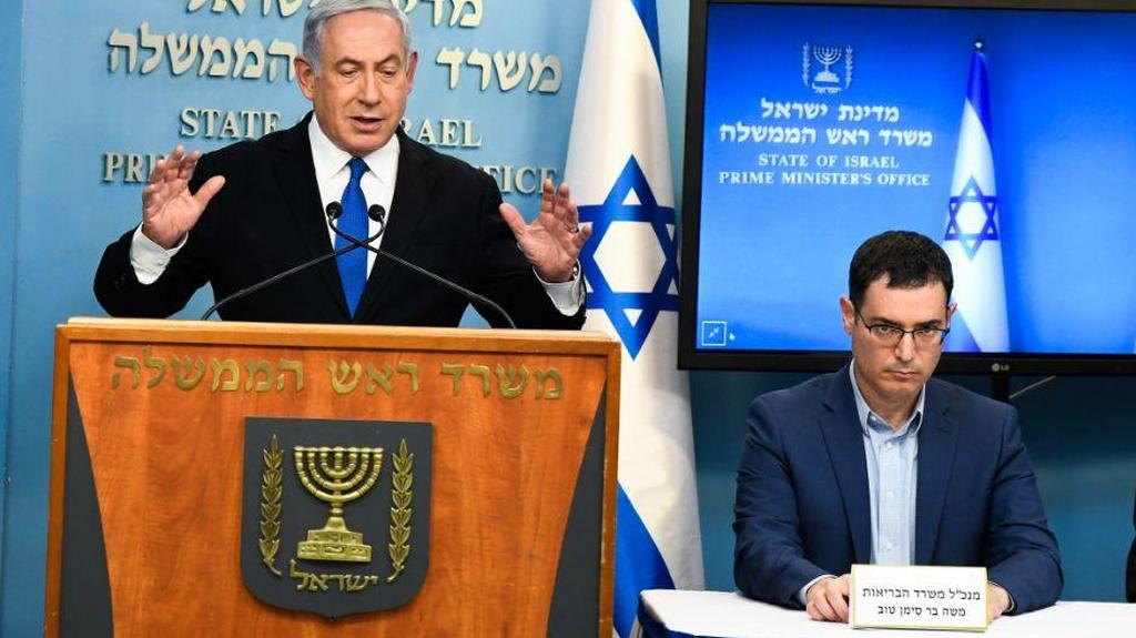 Benjamin Netanyahu and Moshe Bar-Siman-Tov discuss coronavirus measures 
