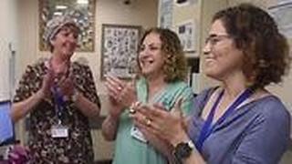 חגיגות יום הולדת לחולה קורונה שמאושפז בפוריה