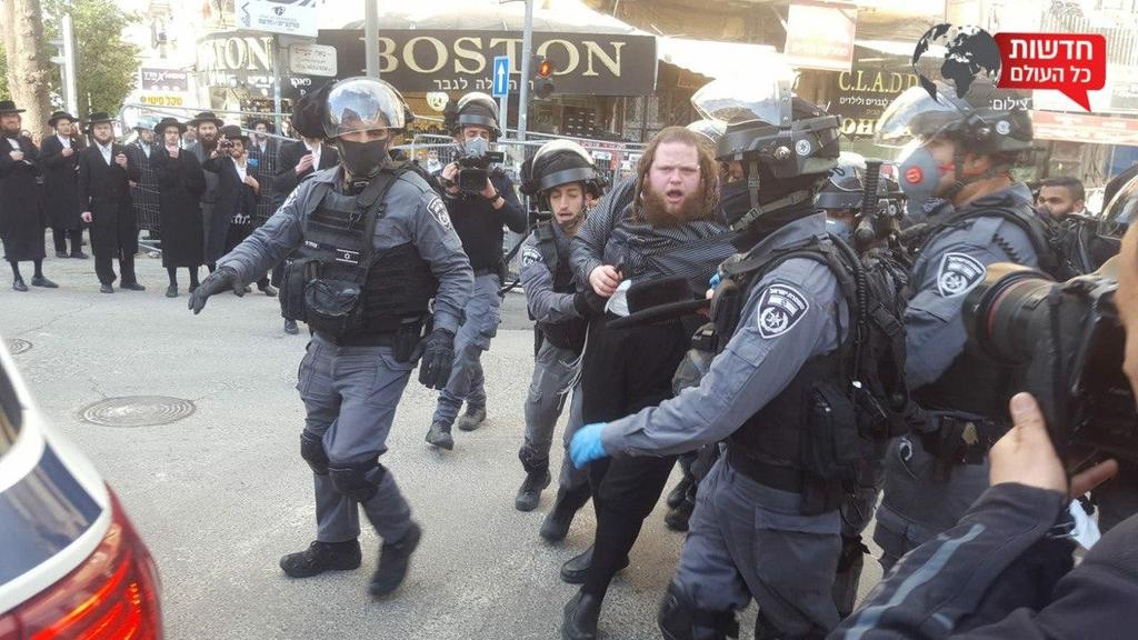 מעצר של חרדים במאה שערים בעקבות התנגדותם לסגירת עסקים
