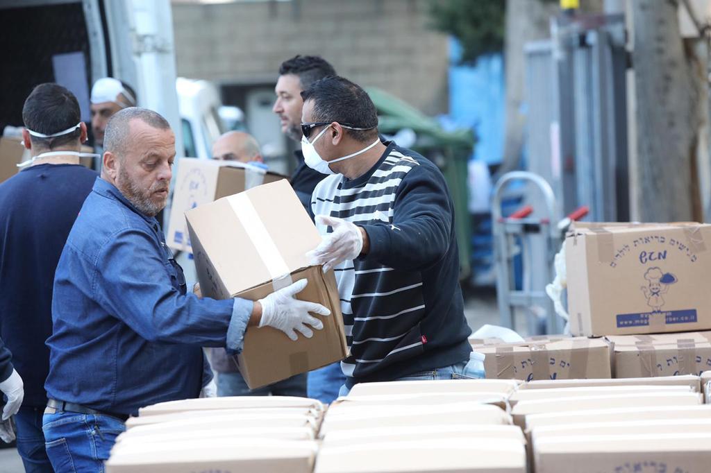 מבצע חלוקת המזון לקשישים בצל התפשטות נגיף הקורונה