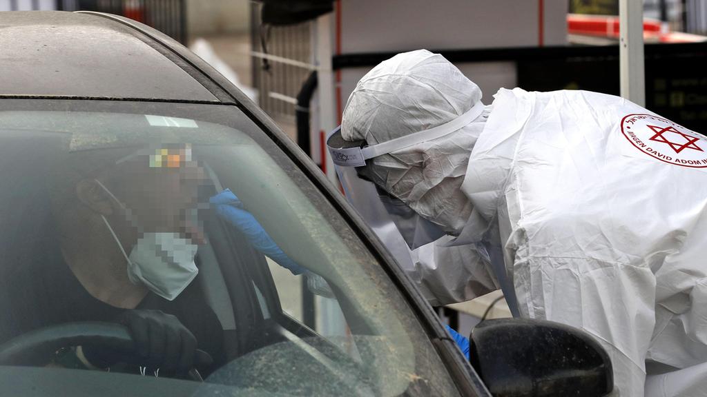 Coronavirus tests in the Arab village of Tamra (Photo: AFP) Coronavirus tests in the Arab village of Tamra