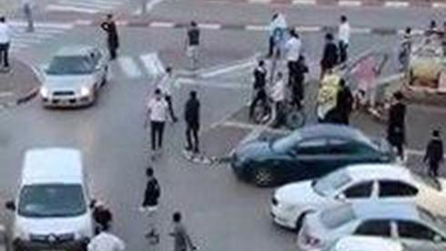 Haredi extremists urge neighbors to ignore virus rules