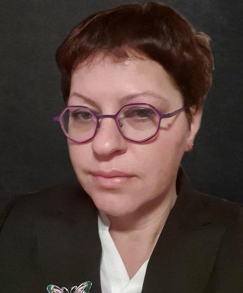 ученица без трусов" 