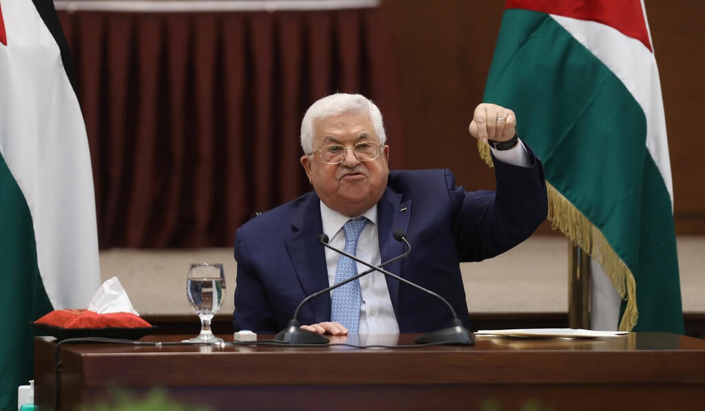 אבו מאזן. "היפרדות - תוך ביסוס ושימור אזורי התיישבות מרכזיים ופיתוח בקעת הירדן" (צילום: רויטרס) אבו מאזן