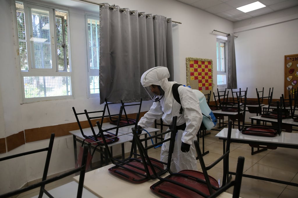 חיטוי בית ספר "הגימנסיה" בירושלים