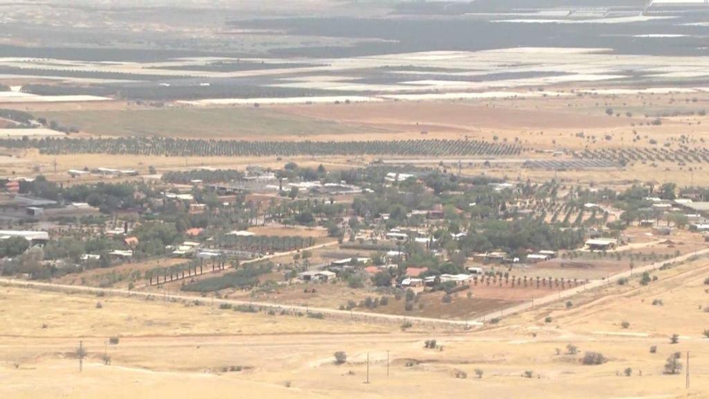 An Israeli settlement in the Jordan Valley (Photo: Gil Yohanon) הבקעה