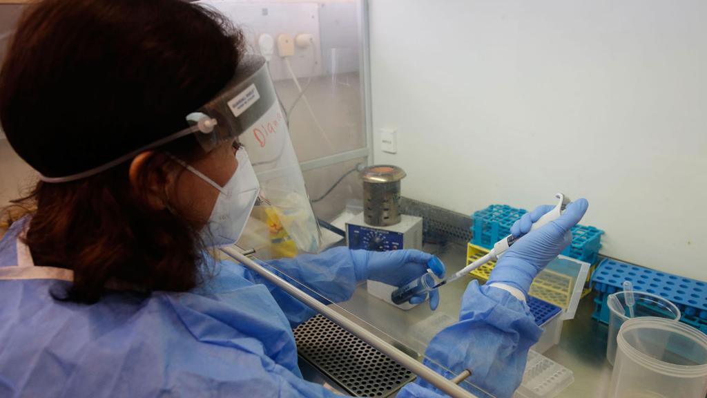  Coronavirus testing lab in Ashkelon 
