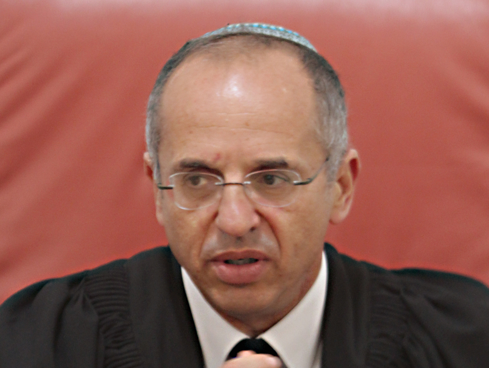 סולברג השמרן תמך בפסילת התיקונים, מזוז האקטיביסט התנגד (צילום: אלכס קולומויסקי) שופט נעם סולברג