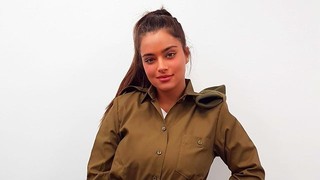 נועה קירל במדים