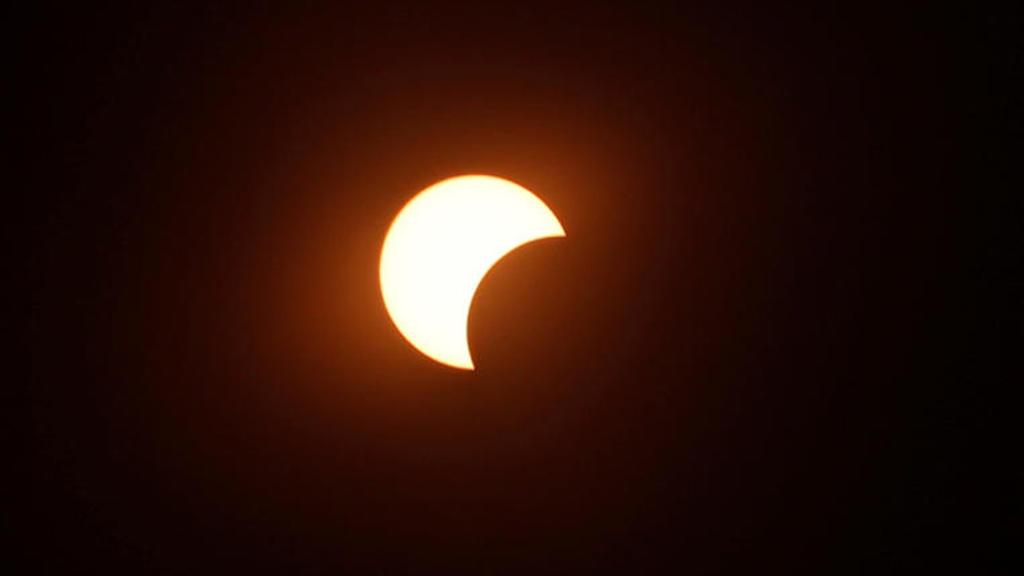 'Ring of fire' solar eclipse brings out skywatchers in Israel
