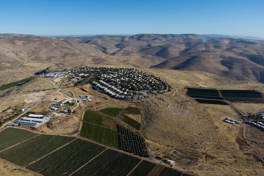The West Bank settlement of Kochav Hashachar (Photo: Reuters) The West Bank settlement of Kochav Hashachar