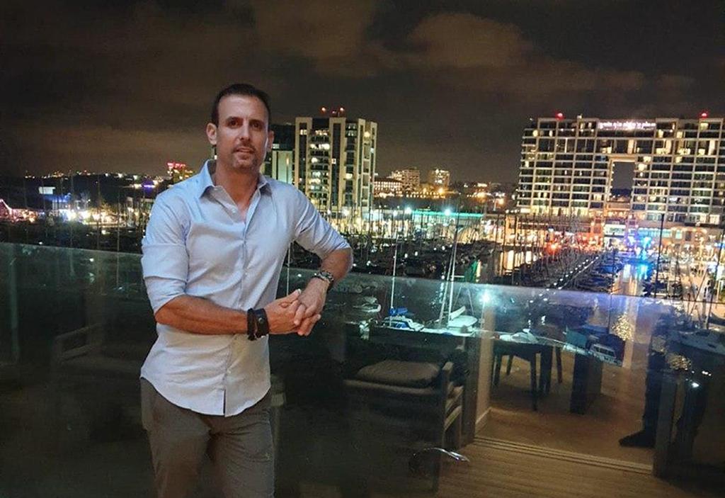 עו"ד מני הרמן. "גרמו לנו להשקיע כסף ואז סגרו" עו"ד מני הרמן