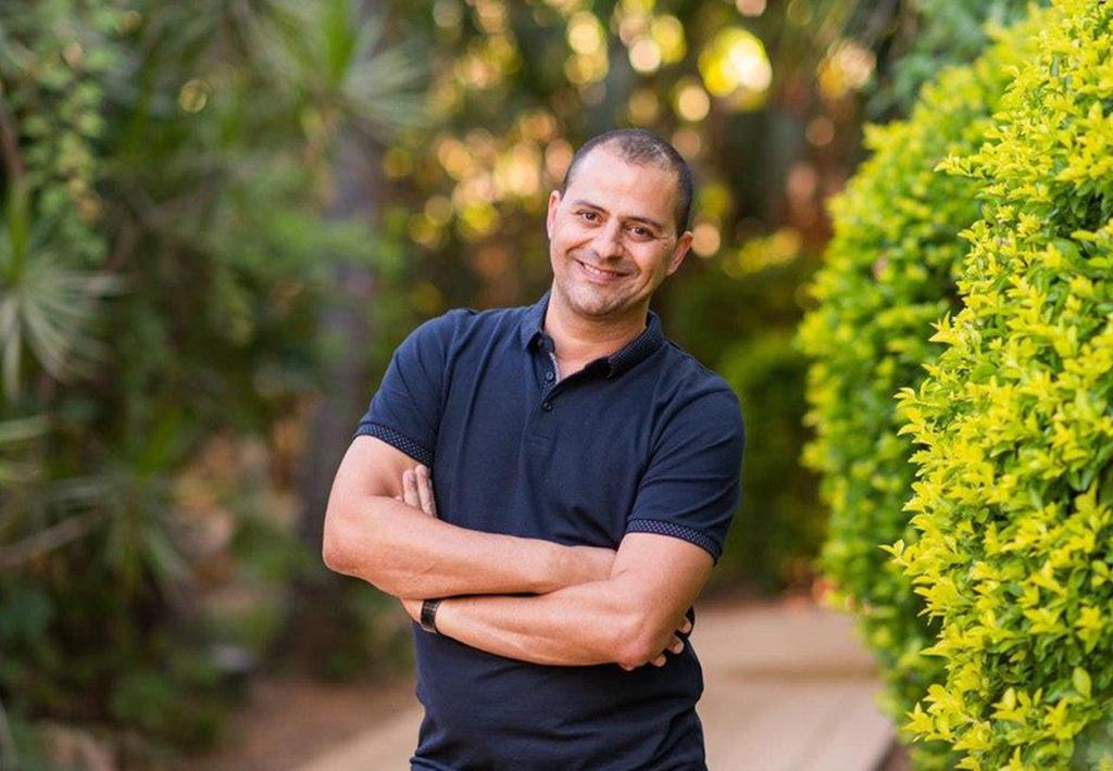 ליאור כהן. בעל אולם האירועים לוקא. "אם חלק עברו על החוק אנחנו צריכים לשלם?" (צילום: ירין טרנוס) ליאור כהן