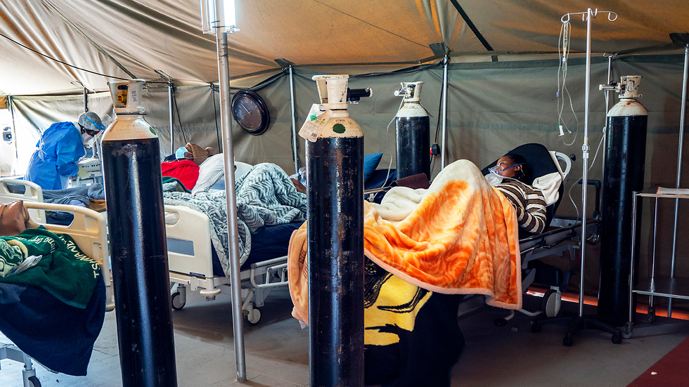 חולי קורונה בית חולים בעיר פרטוריה דרום אפריקה
