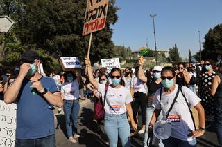 הפגנת העובדים הסוציאליים מול משרד האוצר
