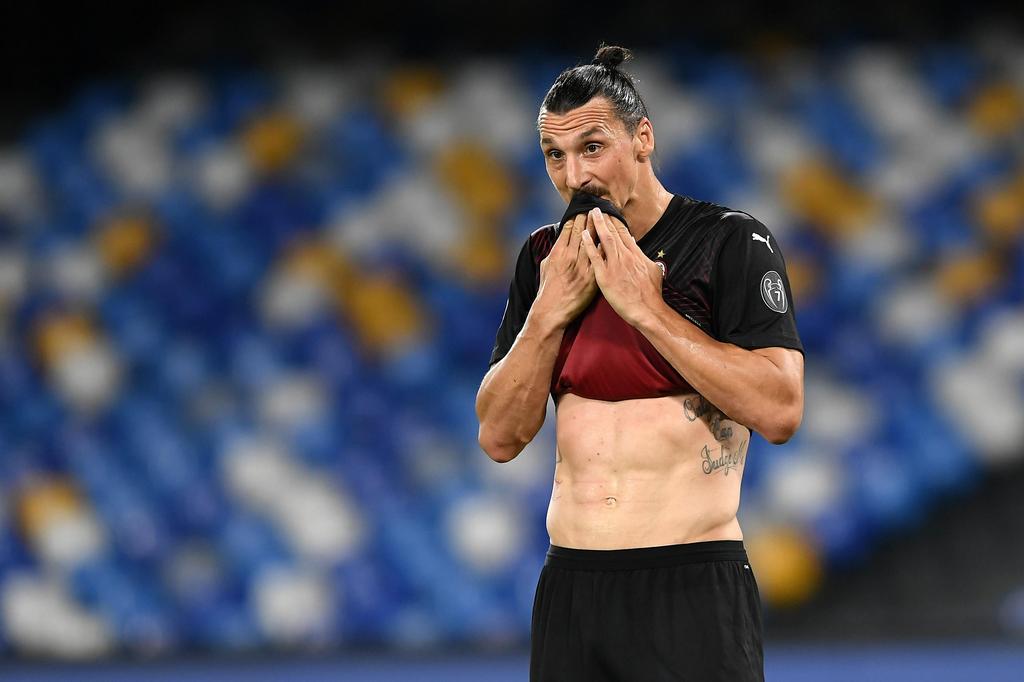 האוהדים רוצים לראות אותו נשאר. זלאטן (צילום: getty images) איברהימוביץ' מאוכזב