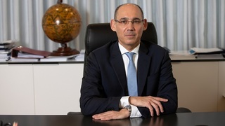 תמונה של פרופ' אמיר ירון