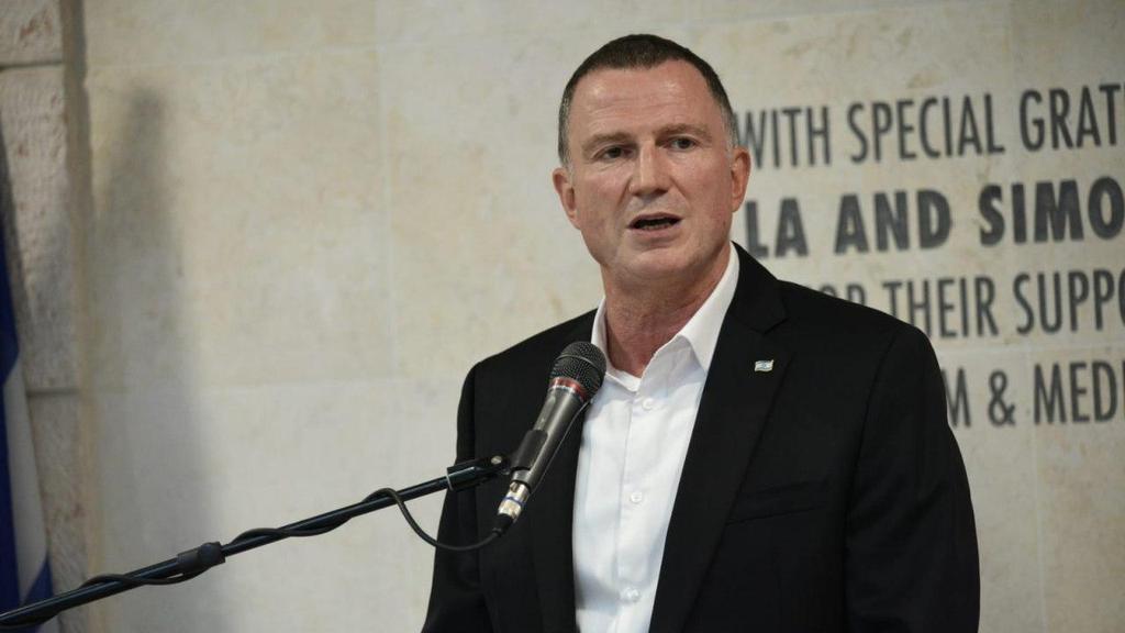 לא מצא פרויקטור. יולי אדלשטיין (צילום: יואב דודקביץ ) יולי אדלשטיין