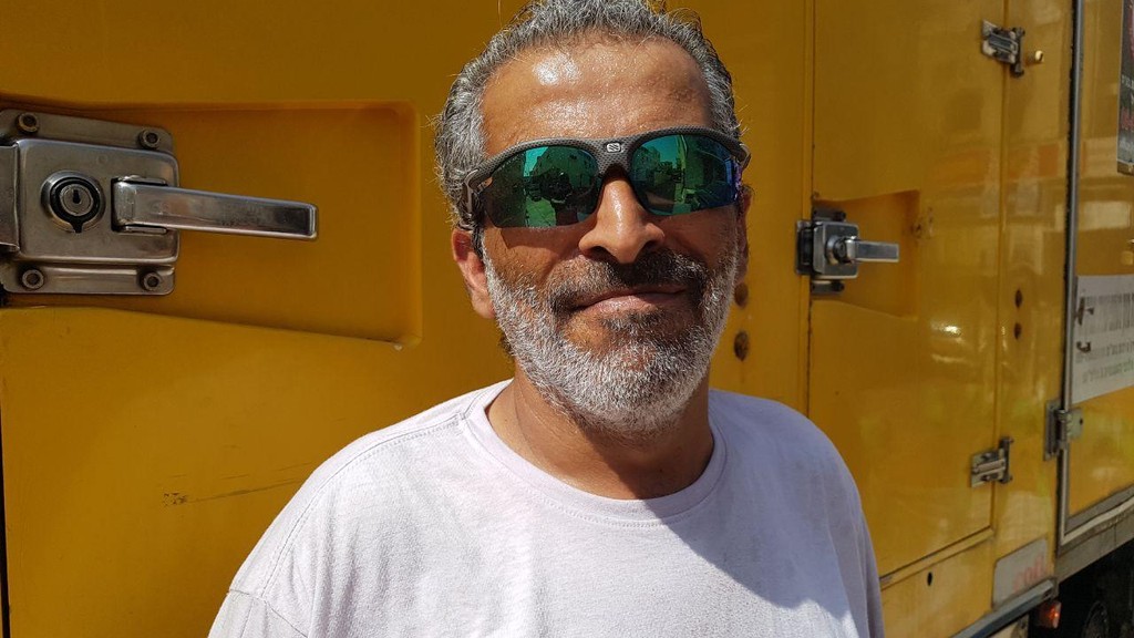 "מנסים לשרוד". מאהר חאג' יחיא מאהר חאג' יחיא