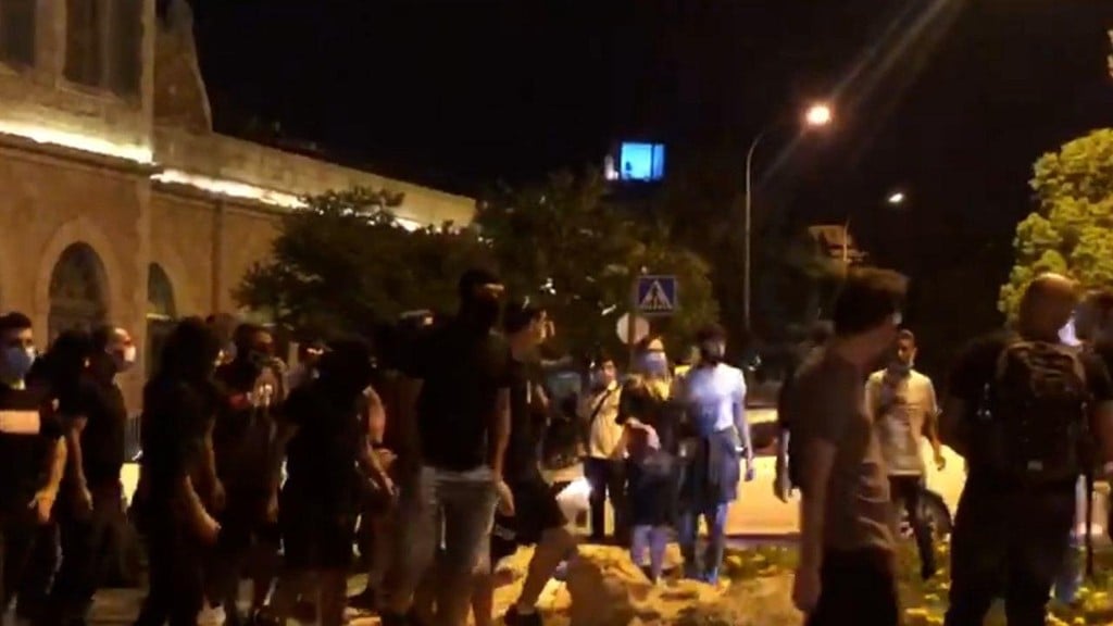 התארגנות ארגון לה פמיליה במתחם התחנה בירושלים