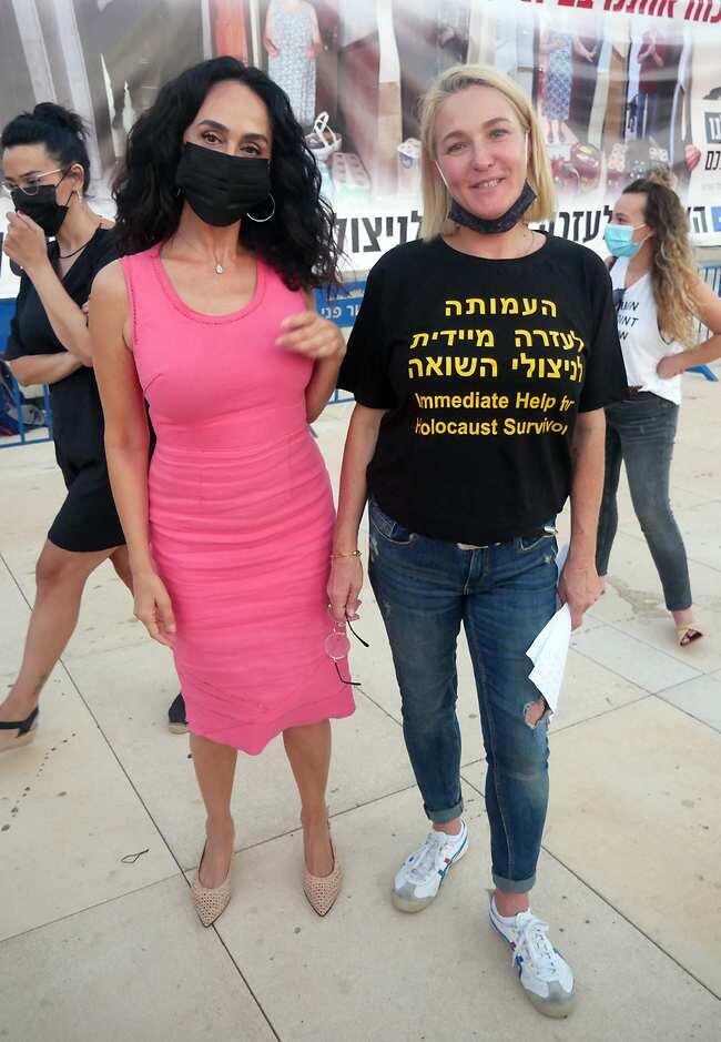 עושות כל שביכולתן למען ניצולי השואה. מיה דגן וריטה (צילום: אמיר מאירי) עושות כל שביכולתן למען ניצולי השואה. מיה דגן וריטה