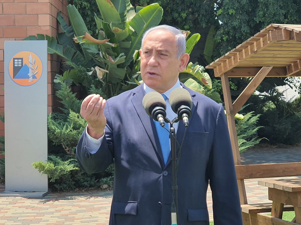 "מתן אחריות לנאשם בפלילים לבצע סעיפים בחוק". נתניהו (צילום: שמוליק דודפור) בנימין נתניהו
