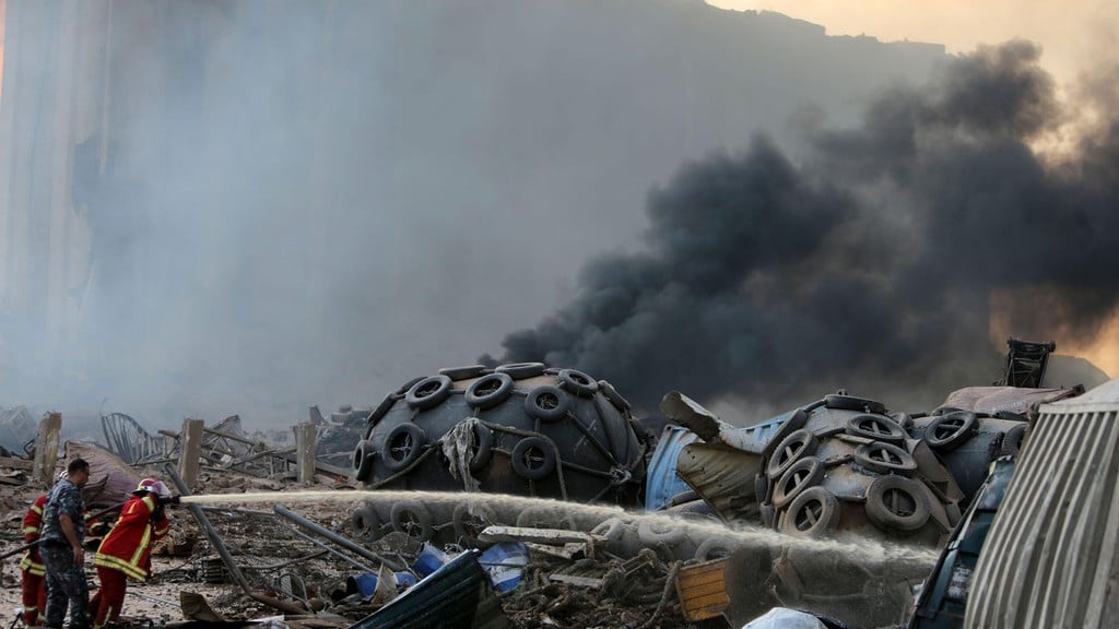 The aftermath of the explosion in Beirut Port on Tuesday (Photo: AFP) נזקים לאחר הפיצוץ בביירות