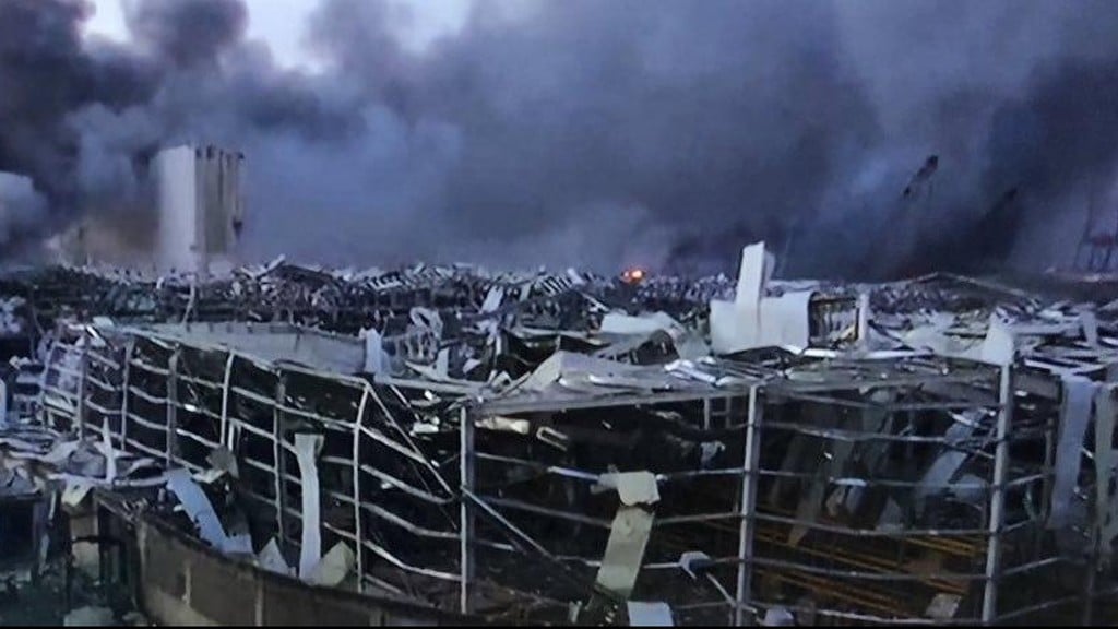 The aftermath of the explosion in Beirut Port on Tuesday נזקים לאחר הפיצוץ בביירות