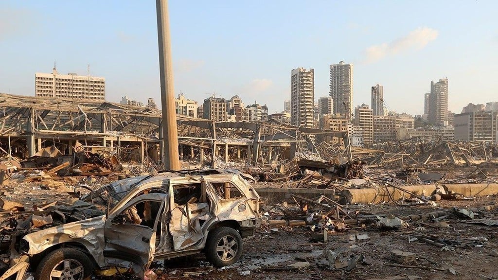 The aftermath of the explosion in Beirut Port on Tuesday נזקים לאחר הפיצוץ בביירות