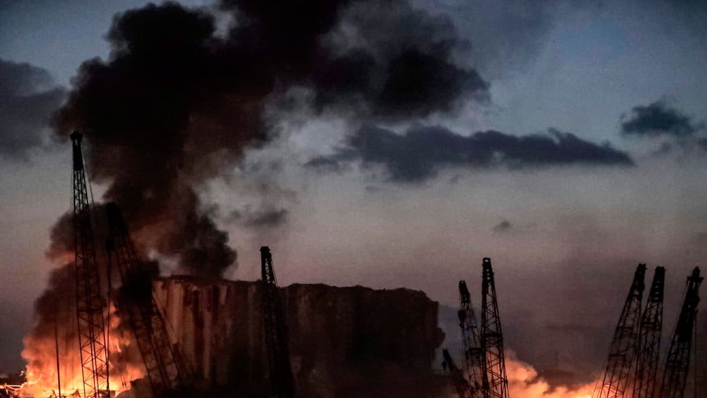 ממדי הנזק לאחר הפיצוץ בביירות (צילום: AFP) נזקים לאחר הפיצוץ בביירות