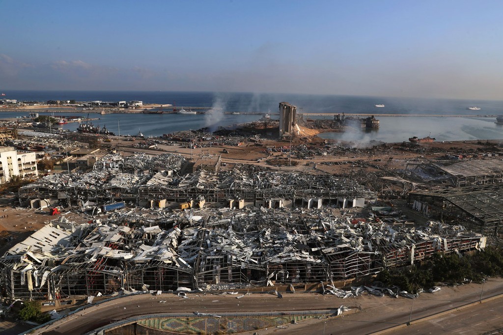 צילום: AP לבנון ביירות אסון פיצוץ נמל אלפי פצועים הבוקר שאחרי