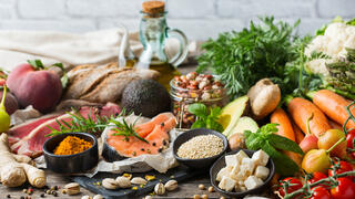 New study highlights benefits of Mediterranean diet for longevity and disease prevention