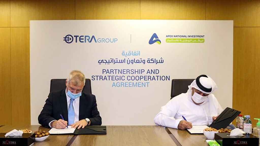 epresentatives from the Emirati company APEX National Investment (R) and the Israeli TeraGroup, signing an agreement to develop research on the novel coronavirus, in the Emirati capital Abu Dhabi