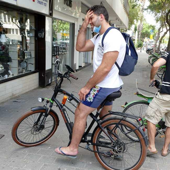 אהבנו את הלוק הביישני (צילום: אמיר מאירי) אהבנו את הלוק הביישני