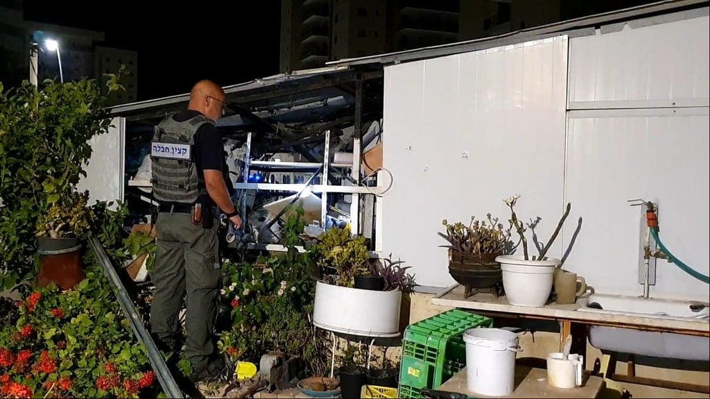 צילום: דוברות המשטרה זירת נפילת הרקטה בשדרות