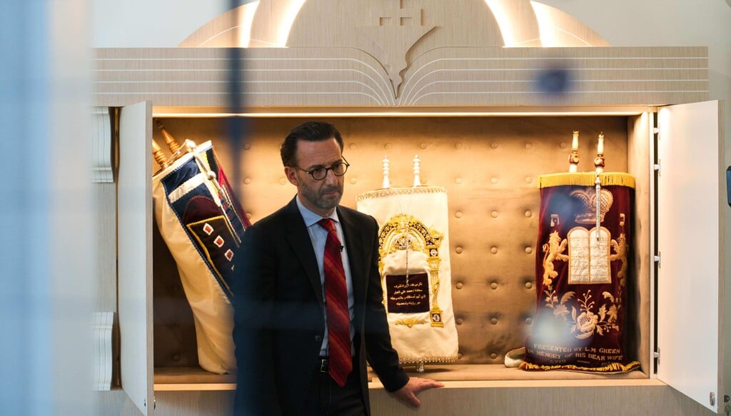 Ross Kriel, the president of the Jewish Council of the Emirates (Photo: AP) Ross Kriel, the president of the Jewish Council of the Emirates, in front of the community's Torahs in Dubai, Aug. 16, 2020