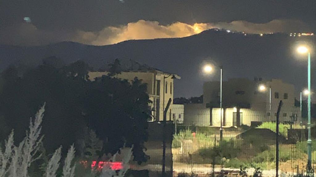 תיעוד פצצות התאורה מהצד הלבנוני
