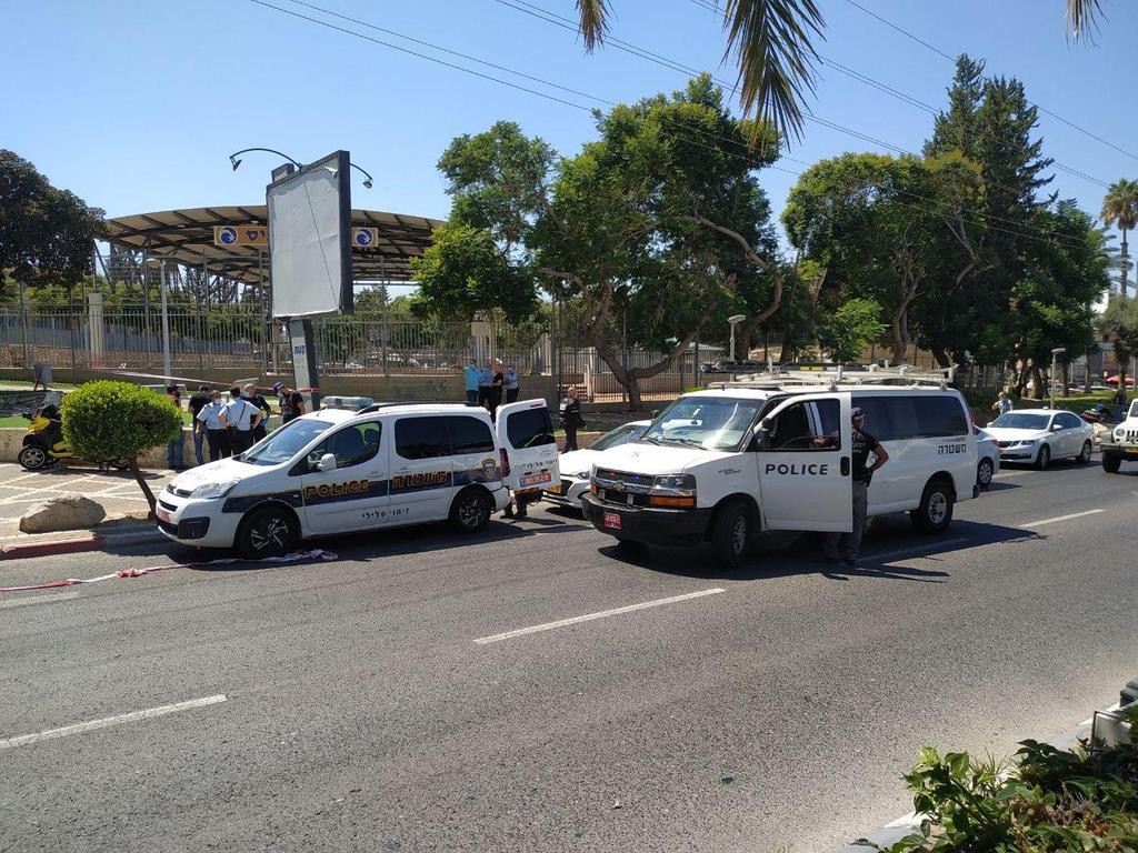 צילום: שאול גולן זירת אירוע הדקירה בפתח תקווה