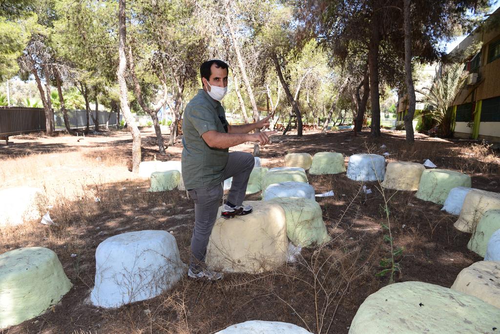 חורשה המיועדת ללימוד בבית ספר אמית בבאר שבע (צילום: הרצל יוסף) חורשה המיועדת ללימוד בבית ספר אמית בבאר שבע