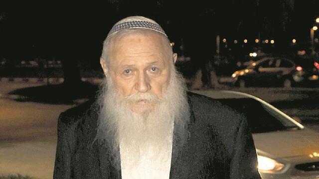 הרב חיים דרוקמן. ''אין לי תשובה טובה ללמה הוא לא נזהר'' (צילום: שאול גולן) הרב חיים דרוקמן. ''אין לי תשובה טובה ללמה הוא לא נזהר''