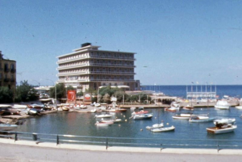 A general view of Saint George Hotel in Beirut (Photo: Reuters) A general view of Saint George Hotel in Beirut
